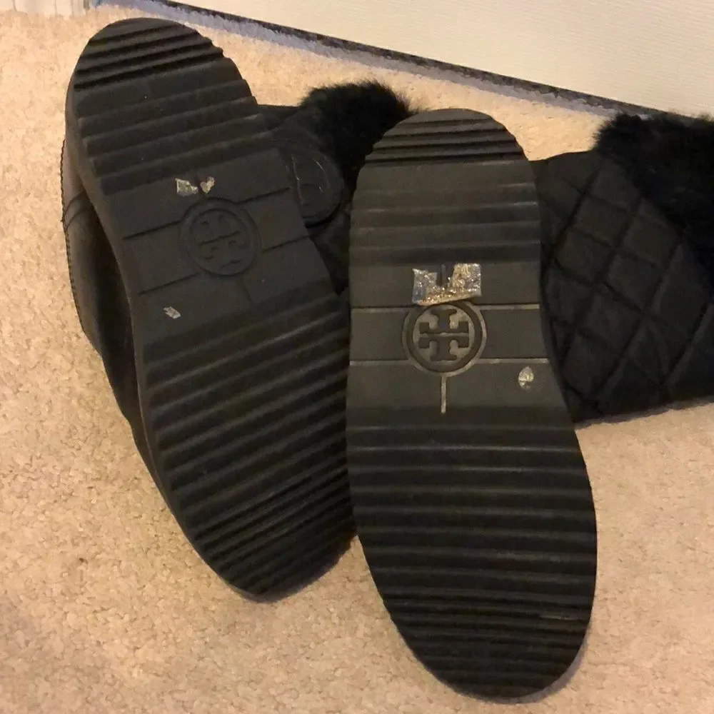 Tory Burch Black Leather & Fur Winter Ankle Boots - Size 6
